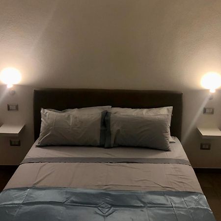Il Bed And Breakfast Al Centro カステルサルド エクステリア 写真