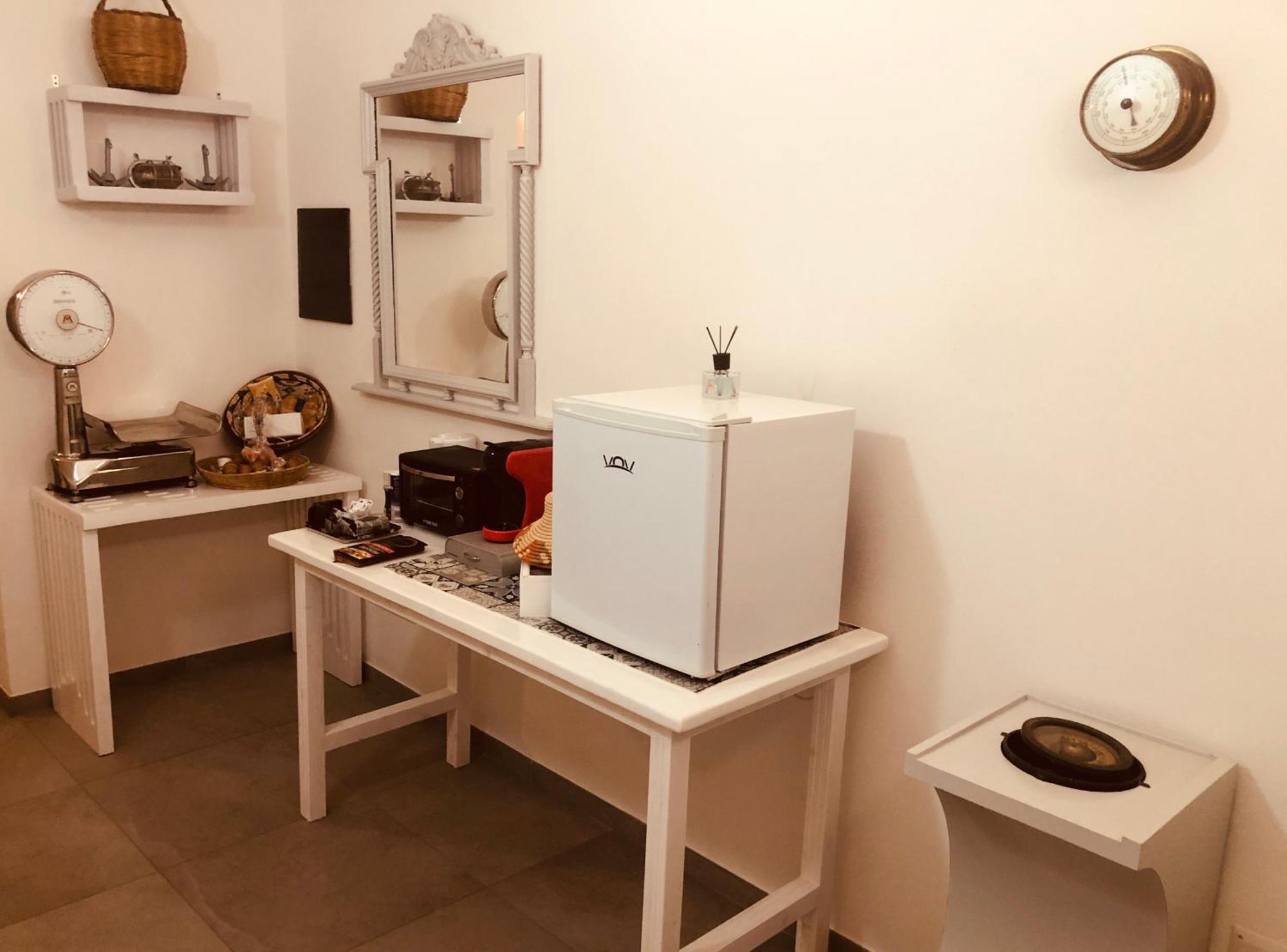 Il Bed And Breakfast Al Centro カステルサルド エクステリア 写真